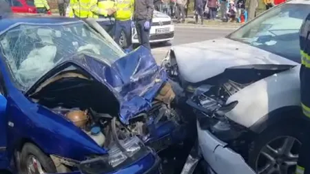 Accident dramatic în Brașov. Sunt șase victime, dintre care două încarcerate