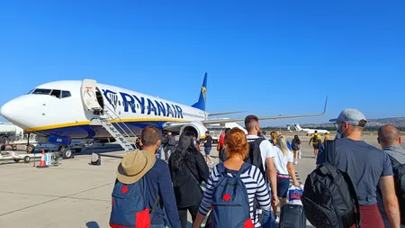 Vacanțele ar putea să fie mai scumpe. Ryanair estimează scumpiri ale biletelor de avion de până la 15%