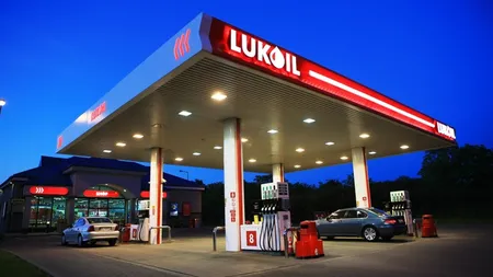 Se clatină siguranța energetică a României. KazMunayGas are în plan preluarea activelor Lukoil România și schimbarea clasamentului pe piață