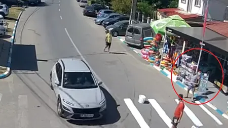 Dorel a găsit soluția: și-a făcut propria trecere de pietoni, în fața magazinului său (VIDEO)