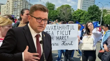 Marius Budăi nu vrea tocmeală ca la târg pe salariile profesorilor. Ministrul Muncii lucrează la OUG: „ Nu tratăm educația ca la piață: mai pune tu, mai dau eu și vedem unde am ajuns”