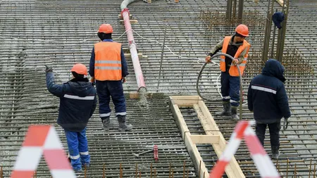 Cum au ajuns muncitorii din Sri Lanka să câştige mai bine decât românii. Detaliul care face diferenţa