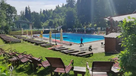 Relaxare, plajă și bălăceală cu doar 15 lei! Care este locul fabulos din România luat cu asalt de turiști