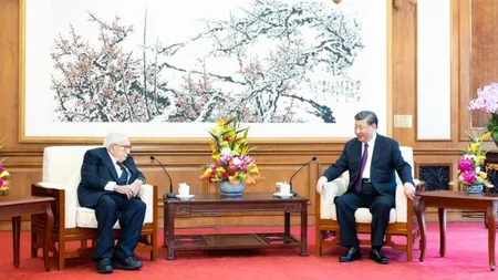 VIDEO: La 100 de ani, Henry Kissinger s-a întâlnit cu Xi Jinping, președintele Chinei: „Un bun prieten!