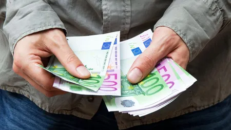 Salarii de 4.000 de euro pentru angajaţii unei instituţii de stat. Cine vor fi noii bugetari de lux ai României