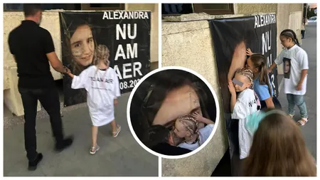 Imaginile durerii la Botoșani, în ziua în care Alexandra Ivanov ar fi împlinit 26 de ani. Fetița ei, îmbrăcată cu un tricou cu mesajul „Nu am aer”, a îmbrățișat cu dor afișul cu poza mamei sale