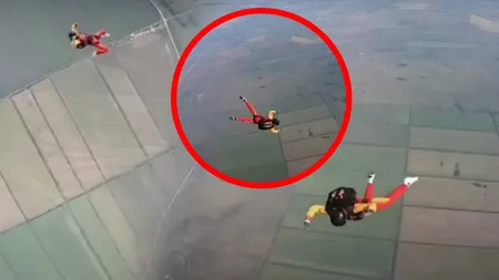 Tânără rusoaică, la un pas de o tragedie după ce a sărit din elicopter și nu a reușit să deschidă parașuta. A plutit în aer zeci de secunde