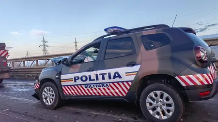 Trei mașini ale Armatei care însoțeau un convoi militar, implicate într-un accident pe DN1