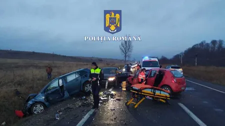 Carambol cu șase mașini pe DN 1, în Brașov. Sunt mai multe victime. Accident grav şi în Neamţ și Hunedoara