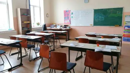 Elevii și profesorii primesc cadou două zile libere în plus în octombrie! Când nu se fac cursuri