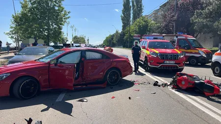 Accident teribil, un luptător din trupele speciale a fost spulberat de pe motocicletă. Poliţistul SAS lasă în urmă doi copii orfani