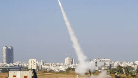 Hamas a lansat un atac cu rachete spre Tel Aviv. 