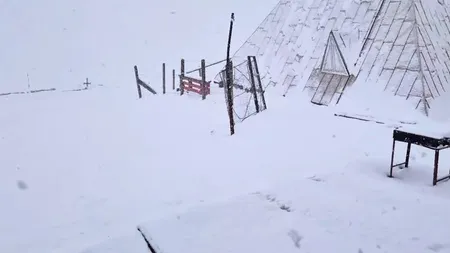 Un nou val de frig peste România. Meteorologii anunță ninsori la munte în luna mai, ploi în rest la începutul săptămânii, apoi vin temperaturi de vară