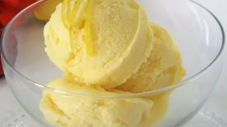 Cum să faci înghețată de lămâie. Desertul perfect pentru zilele călduroase de vară