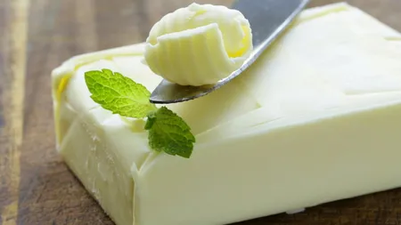 Produsul de bază care se scumpește enorm în toată Europa. Se îndreaptă spre prețuri-record. Mulți români deja nu și-l mai pot permite