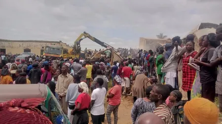 VIDEO 21 de morţi, 69 de răniţi în prăbuşirea unei şcoli din Nigeria
