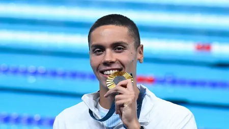 Incredibil, dar adevărat: David Popovici, premiat cu mai puțini bani decât contabila șefă a Federației de Canotaj! Reacţia Elisabetei Lipă