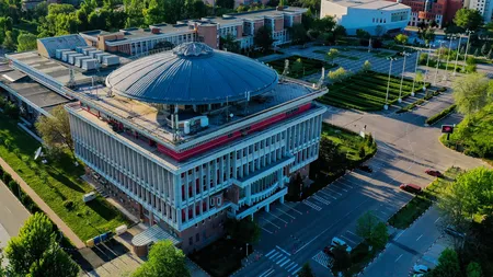 9 specializări de la 16 facultăți din România se desființează toamna anului 2024. Ce se întâmplă cu studenții înscriși