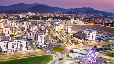 Cum a ajuns să dispară fabrica românească cu 23.000 de angajați. Pe locul ei sunt acum un mall și câteva blocuri