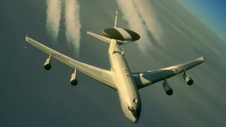 NATO trimite un avion radar AWACS în spațiul aerian al României pentru a monitoriza mișcările Rusiei  