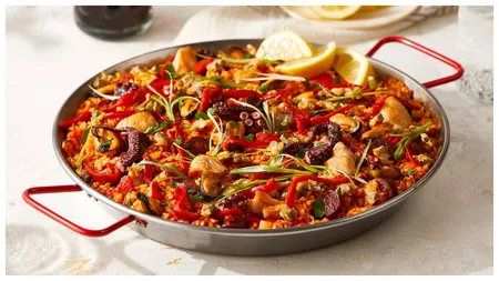Cum poți face rețeta originală ca în Spania. De ce ingrediente e nevoie pentru o paella autentică