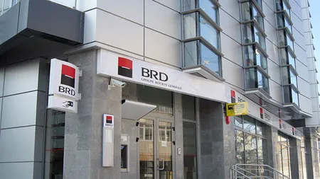 Veste teribilă pentru românii cu card şi cont la BRD. Sunt probleme mari cu banii clienţilor, mii de persoane sunt vizate