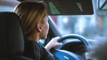 Se schimbă cartea de identitate a vehiculului. Ce trebuie să ştie toţi şoferii din România, când trebuie înlocuit vechiul act