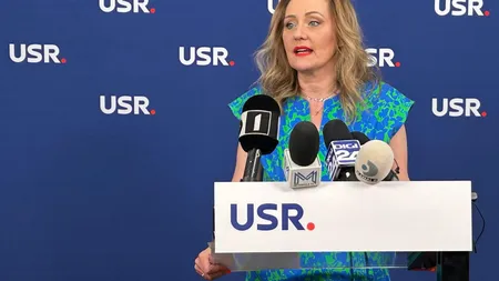Elena Lasconi riscă totul pe cartea câştigării prezidenţialelor: 