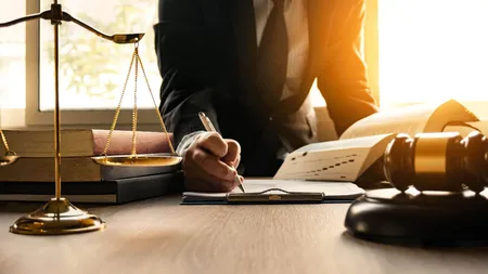 Când se pierde dreptul la moştenire. Care sunt situaţiile în care termenul de acceptare a moştenirii se prelungeşte