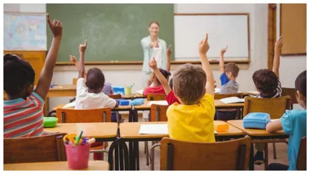 O învățătoare din Prahova este cercetată după ce l-a abuzat pe un copil care nemulțumit de nota pe care o primise la materia pe care aceasta o predă
