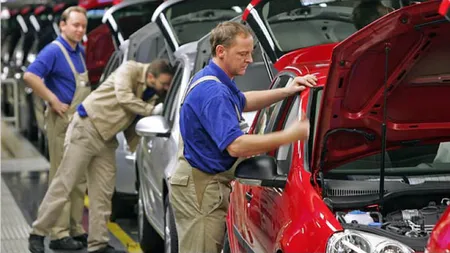 Concedieri masive la cel mai mare constructor auto din Europa