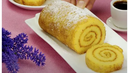 Ruladă cu dulceață de mere, desertul de toamnă care te va da pe spate