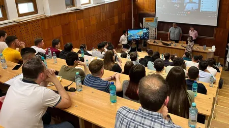 Dezastru pentru doctoranzii care predau la Universitatea București. Li se taie aproape jumătate din bani!