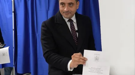 George Simion a votat la alegerile prezidenţiale la Roma. Mesaj pentru români după ieşirea de la urne