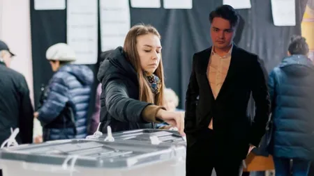 Selly cheamă tinerii din România la vot. Mesaj puternic înaintea alegerilor: 
