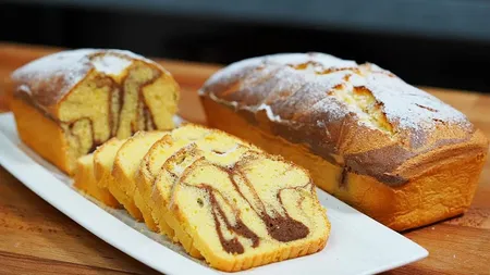 Chec de post dulce și pufos. Ingredientul minune care ține loc de lapte și ouă