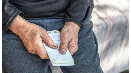 Pensia minimă 2025: Schimbări importante pentru pensionarii cu venituri mici. Cu cât crește indemnizația socială de la 1 ianuarie