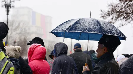 Prognoza meteo. Vremea se schimbă, vor predomina ploile, ninsorile şi temperaturile scăzute
