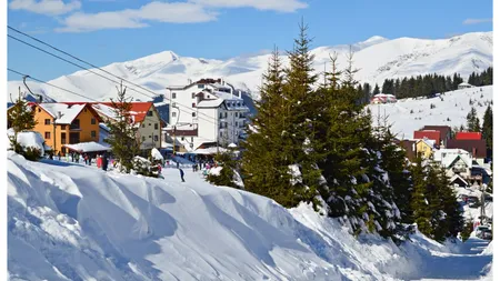 Stațiuni montane ieftine din România. Unde să schiezi iarna asta