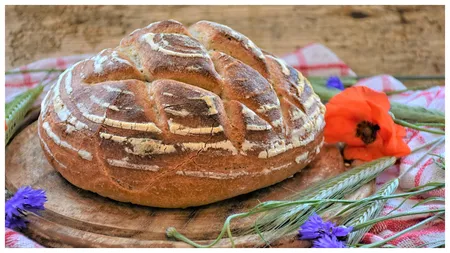 Rețetă. Cum să prepari „sourdough”, supranumită și „pâinea bogaților”. Gustul este unul crocant și delicios