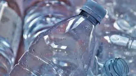 Un client Kaufland a adunat sticle reciclabile timp de doi ani. De necrezut ce sumă de bani a obținut pentru ele