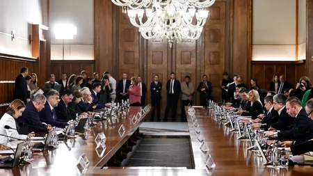Burse de 20.000 de lei. Guvernul a aprobat cunatumul în ultima şedinţă de la Palatul Victoria