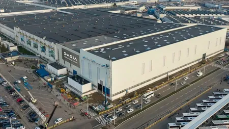 Criză, dar le merge bine. Angajații uzinei Dacia din România primesc o nouă majorare de salariu și primă anuală de sute de euro!