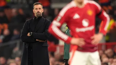 Ruud van Nistelrooy a fost dezamăgit de faptul că nu i s-a propus postul de „principal” la Manchester United