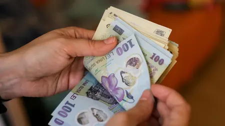 Verificați cardurile! Cine sunt românii care au primit 500 de lei înainte de Sărbători