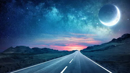Luna DECEMBRIE 2024 ne aduce două Luni noi și o Luna plină. În ce energii terminăm anul 2024