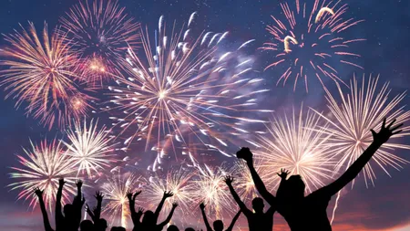 Prognoza meteo: Nu se văd artificiile de Revelion, avem nebulozitate joasă stratiformă, ceaţă, depuneri de chiciură