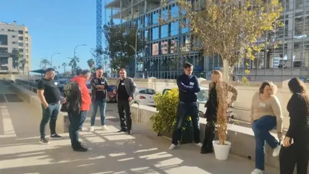 Ce salarii au românii din Spania. Banii încasați lunar ca ospătar, barman, asistentă medicală sau doctor