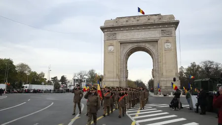 Ziua Naţională a României, sărbătorită în Bucureşti şi în ţară. Paradă Militară la Arcul de Triumf şi Alba Iulia. Ceremonii în mai multe orașe de 1 Decembrie