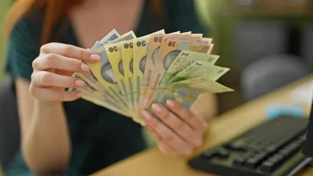 Majorări salariale pentru o categorie de angajați. Românii care vor primi până la 700 de lei în plus la salariu din 2025